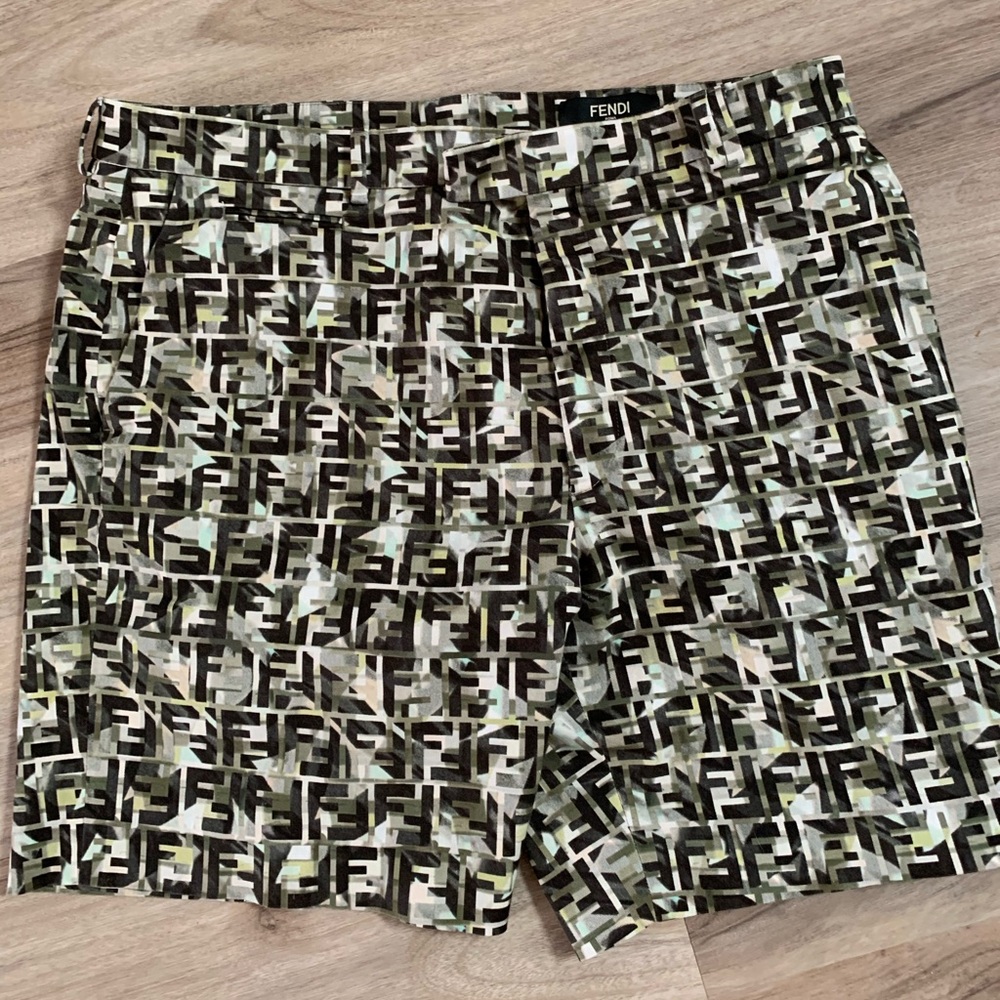 Fendi Burmuda Shorts